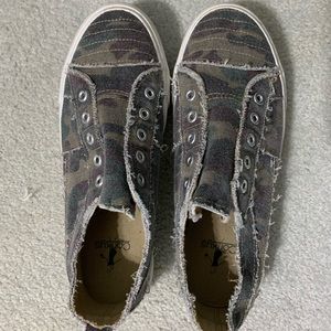 Corkys Sneakers - Camo
